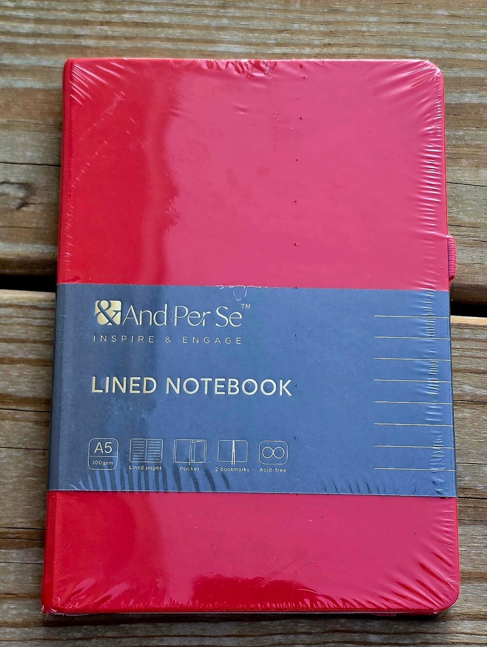 Per Se Red Dotted Notebook - Picture 16 of 16